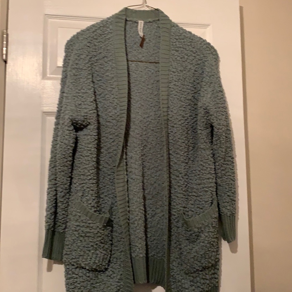 Long sleeves popcorn Cardigan Sage green